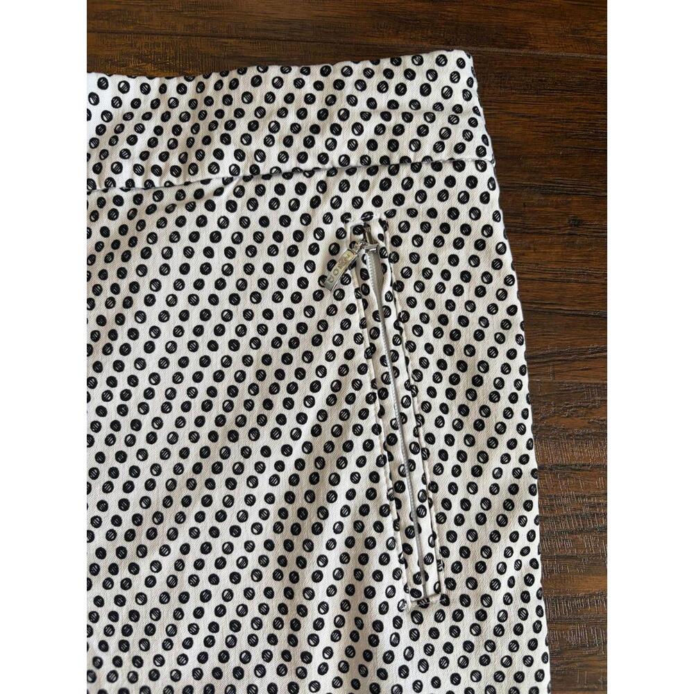 IZOD Golf Shorts Patterned Size 12 White Black - Picture 3 of 7